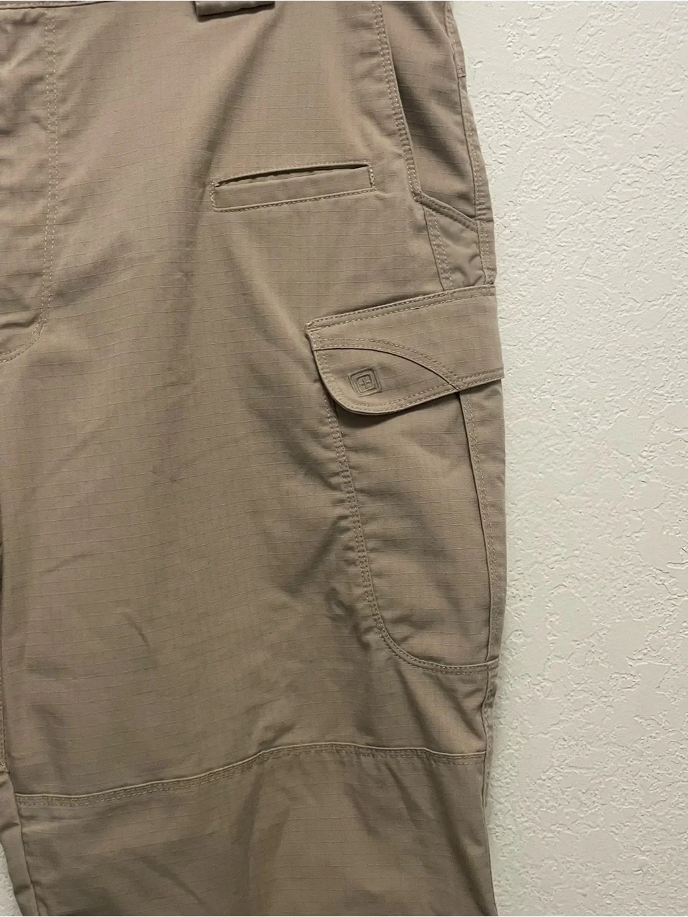 5.11 Tactical Pants Mens 40X30 Beige Cargo Ripstop Relaxed Fit Workwear